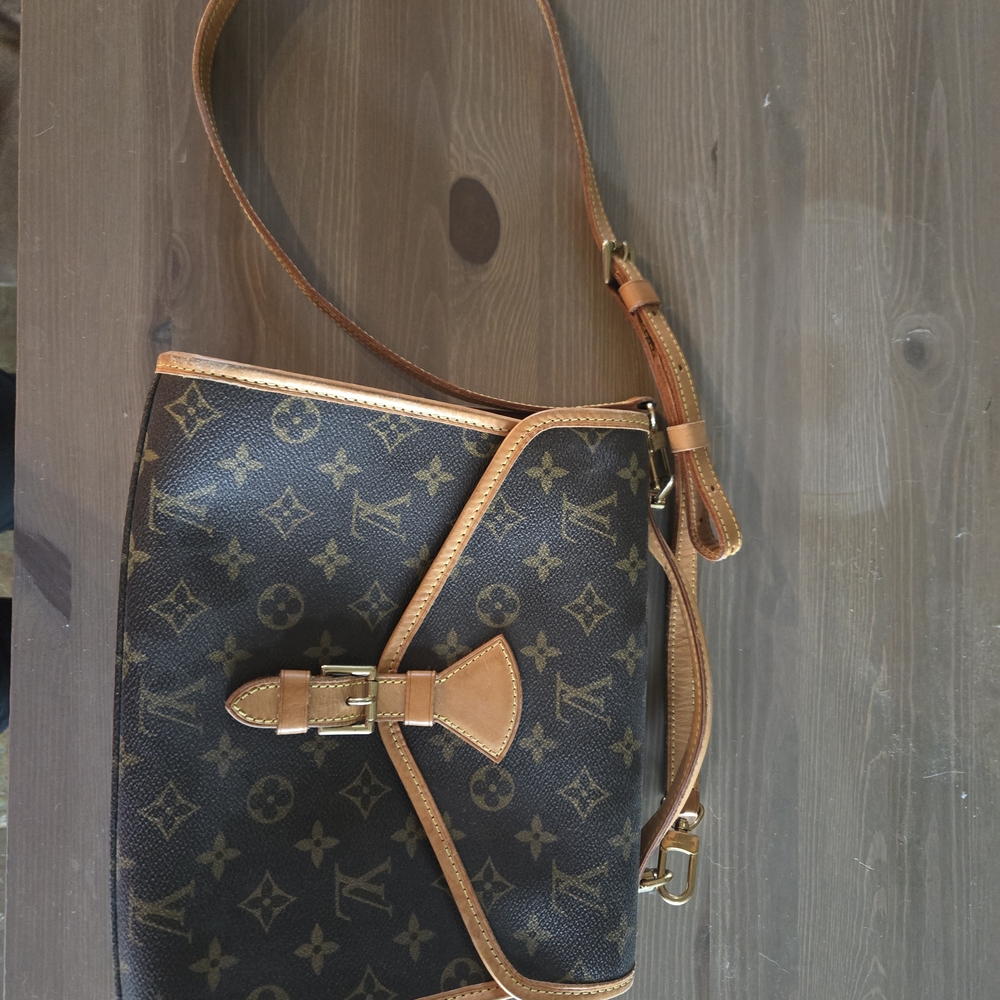 Luxury Black and Brown Designer Shoulder Bag